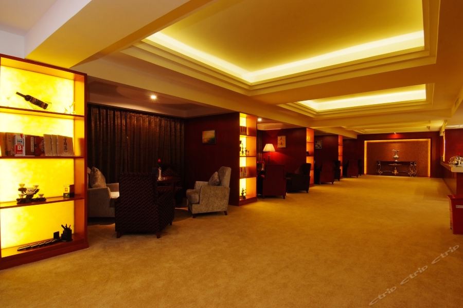 South Pacific International Hotel 30/42