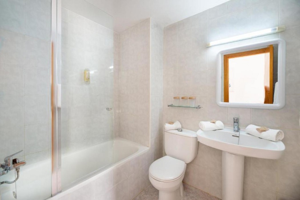 Vibra Lux Mar Aparthotel 13/48