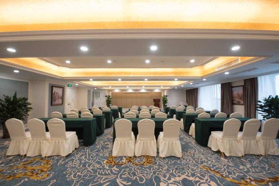 Vienna International Hotel (Chengdu West Railway Station Qingyang Wanda) 25/47