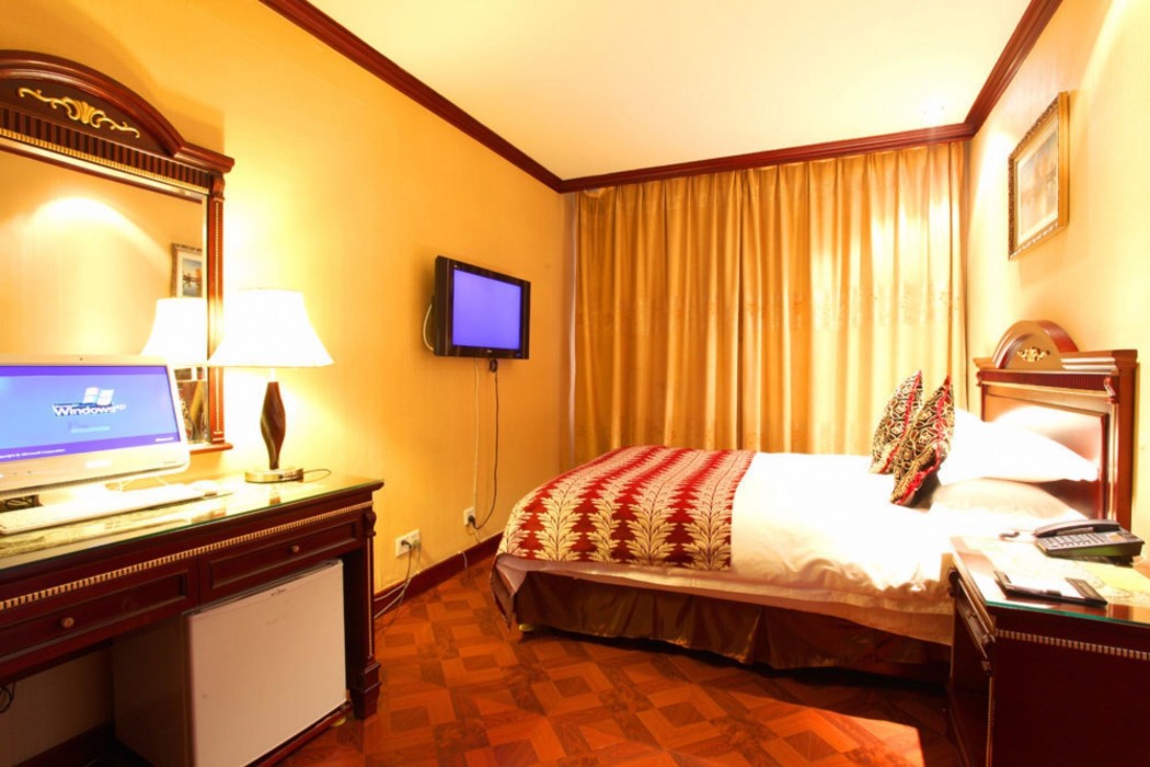 Tumaris Hotel 8/10