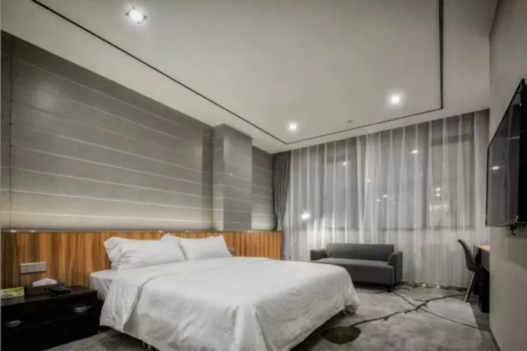 Ching Hotel Guangzhou 9/20