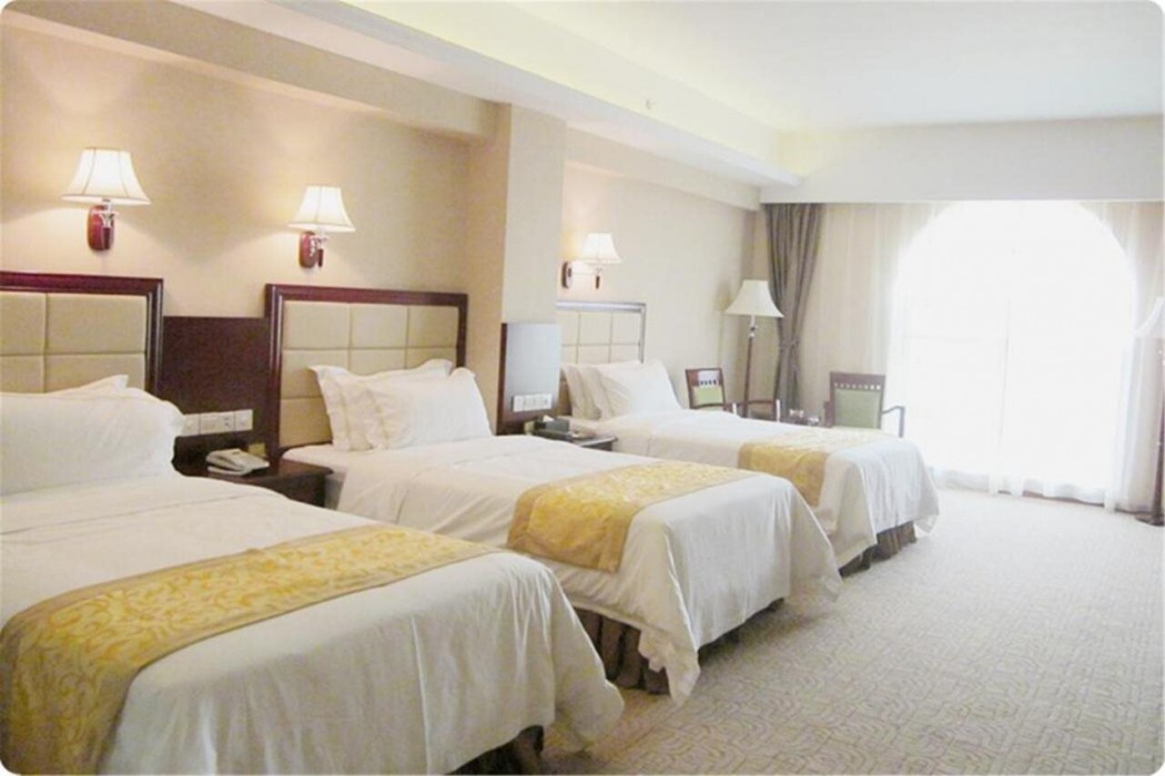 Vienna Hotel (Shantou Chaoyang High-Speed Railway Station) 26/51