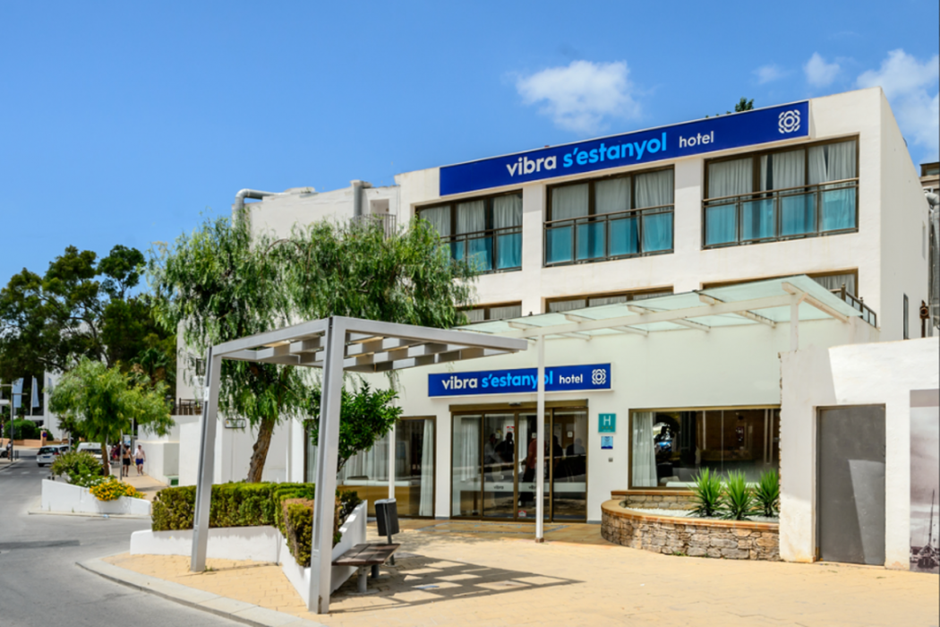 Hotel Vibra S Estanyol in SANT JOSEP DE SA TALAIA