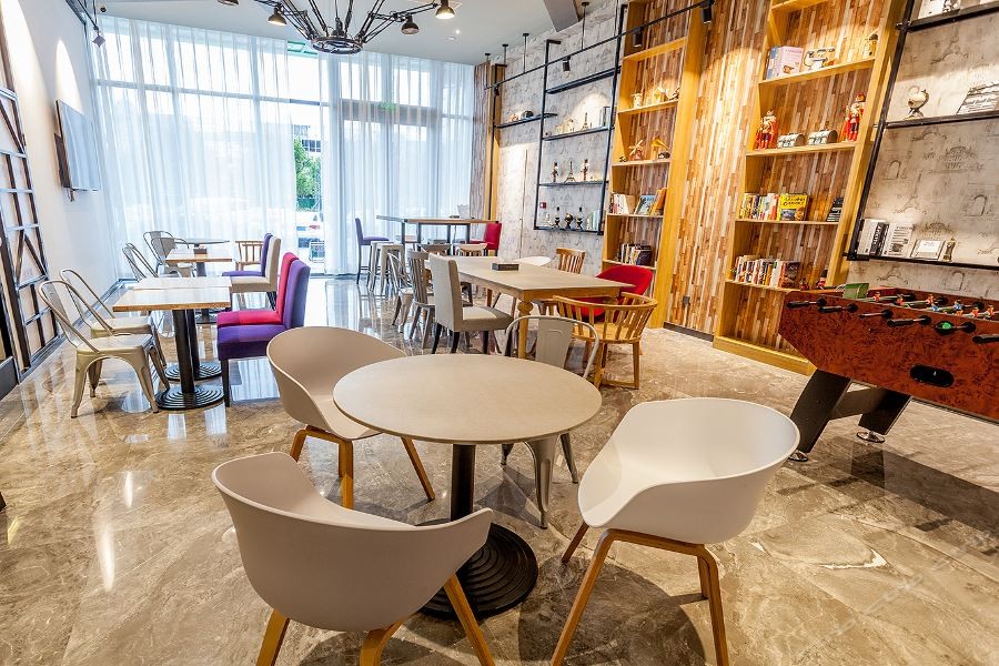 Home Inn Plus (Dongying Financial Port) 51/74