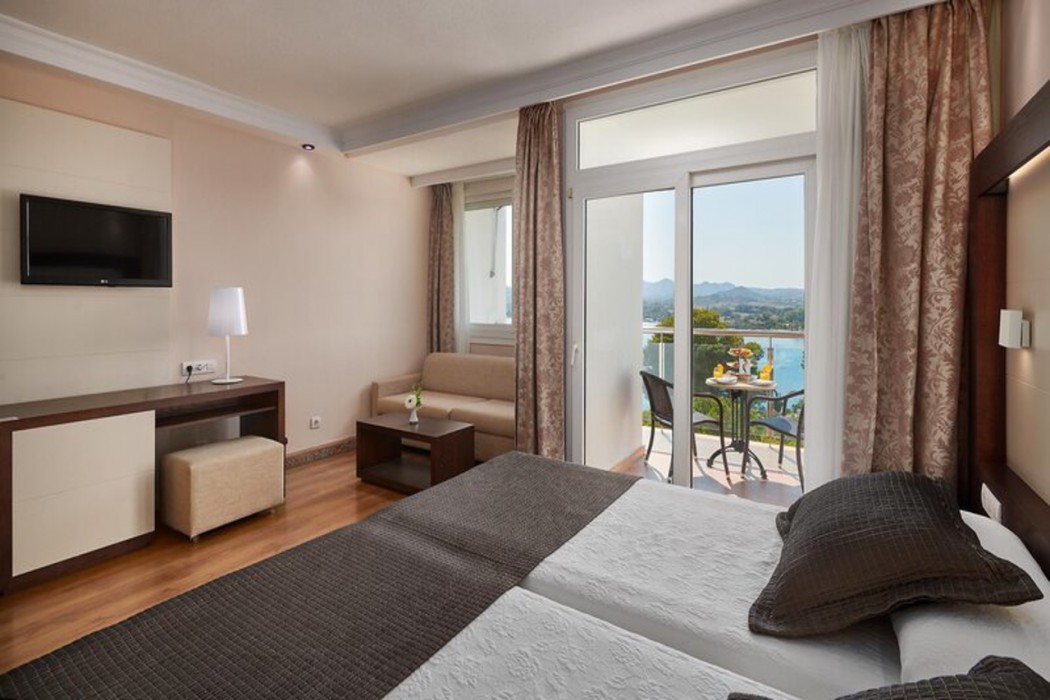 Hipotels Eurotel Punta Rotja 15/66