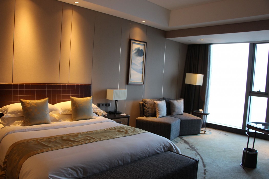 Golden Eagle Summit Hotel Yancheng 19/98