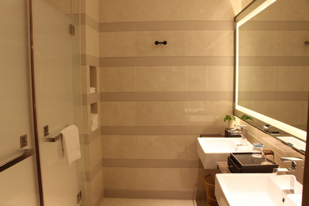 Golden Eagle Summit Hotel Yancheng 39/98