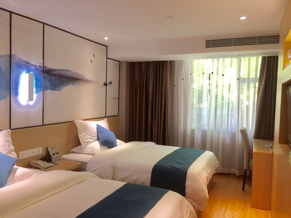 Guangzhou Hongcheng Hotel 16/32