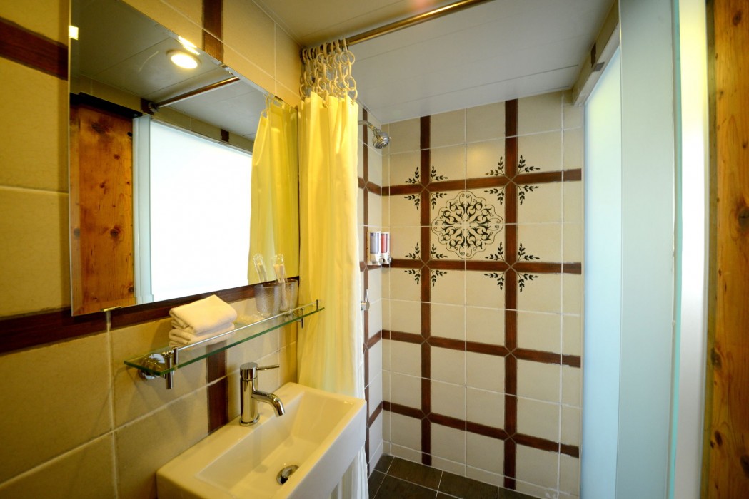 B&B Cheung Chau 52/81