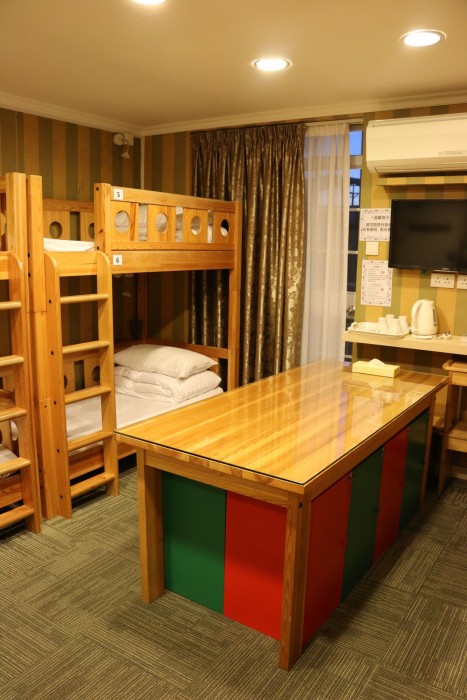 B&B Cheung Chau 28/81