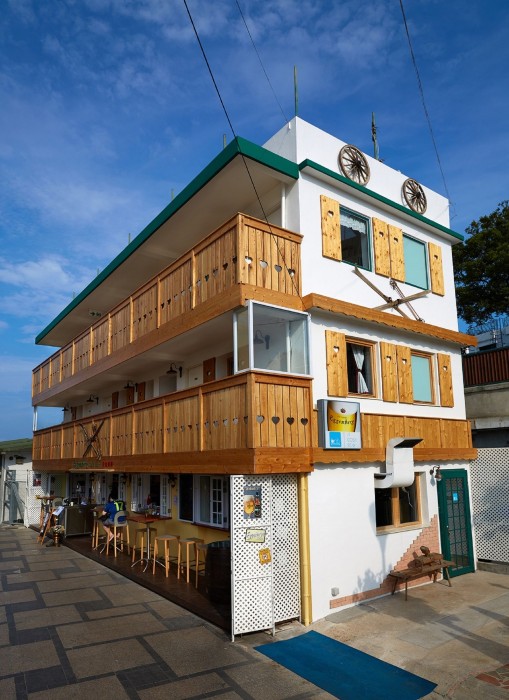 B&B Cheung Chau 39/81
