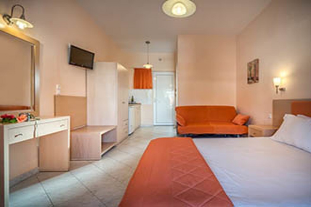 Dream Hotel 16/71
