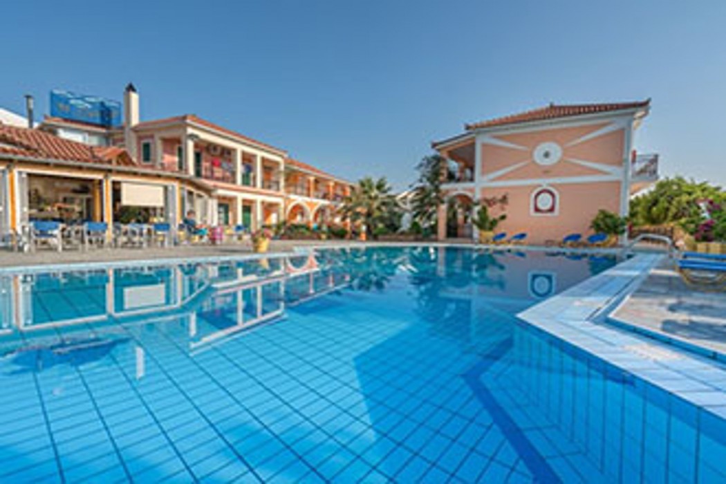 Dream Hotel 37/71