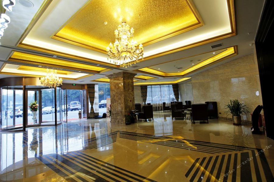 Caifu Holiday Hotel 24/37