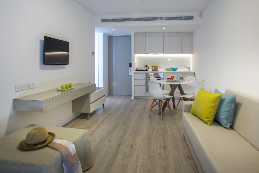 Anemi Hotel & Suites 11/64