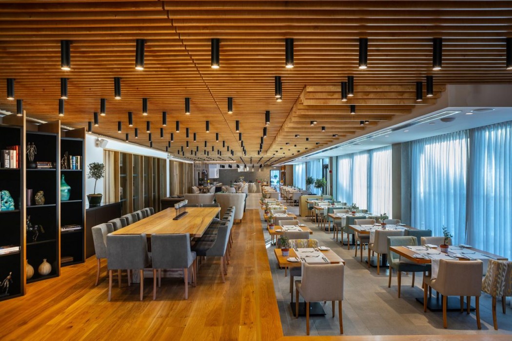Anemi Hotel & Suites 44/64