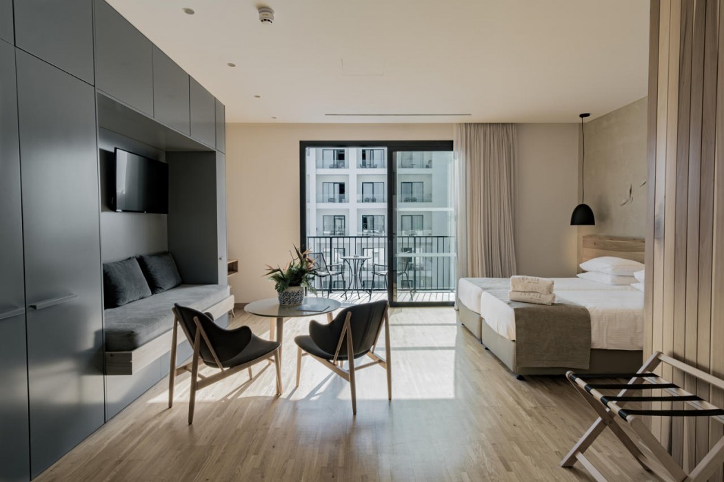 Anemi Hotel & Suites 19/64