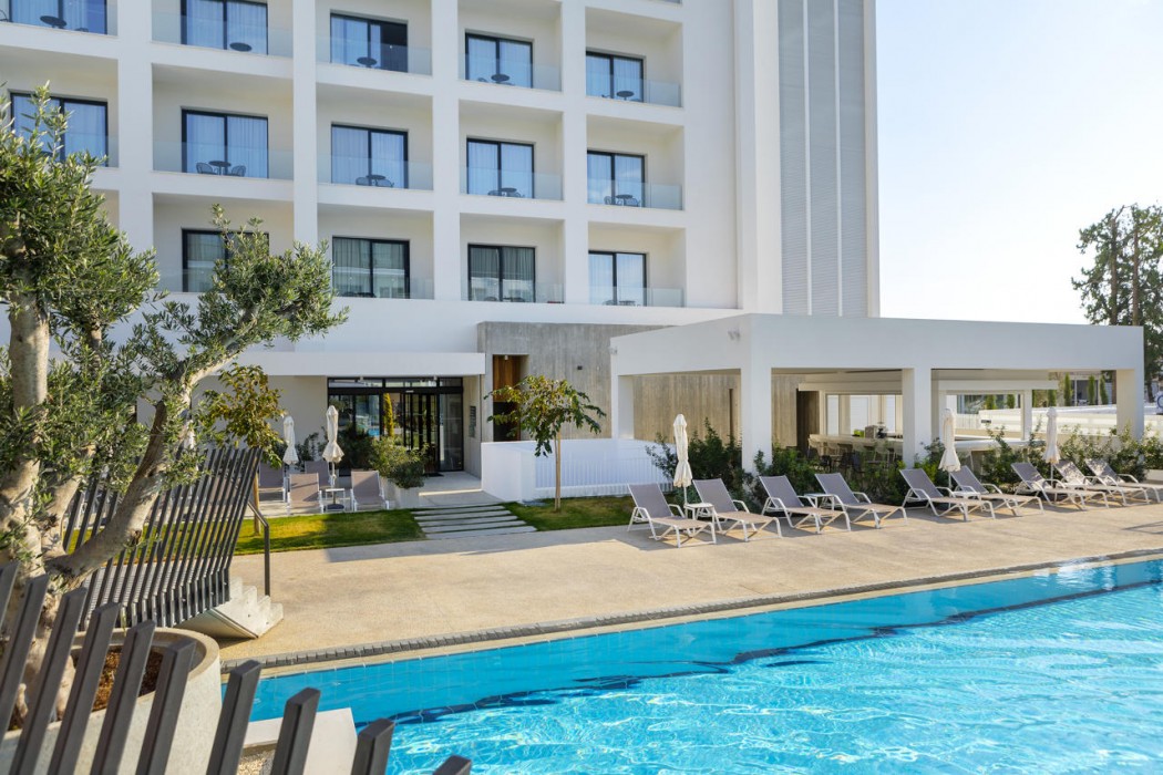 Anemi Hotel & Suites 51/64