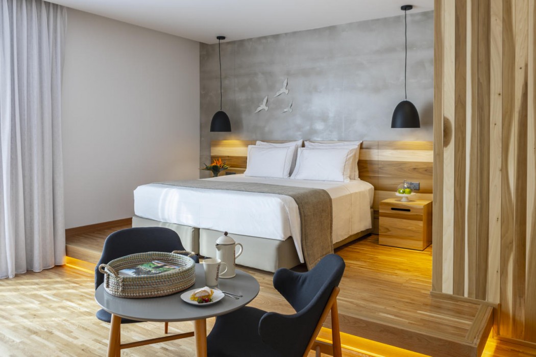Anemi Hotel & Suites 15/64