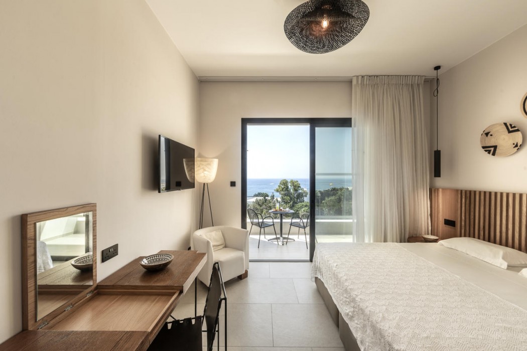 Anemi Hotel & Suites 16/64