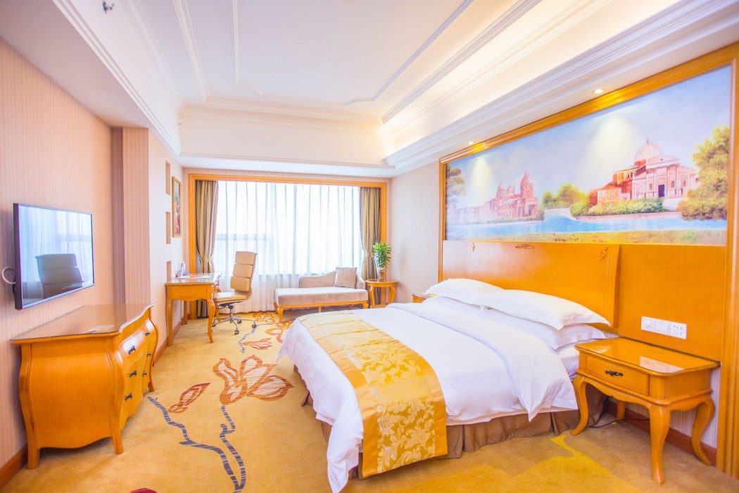 Vienna International Hotel Huangpu Develpoment Zone Branch 32/71