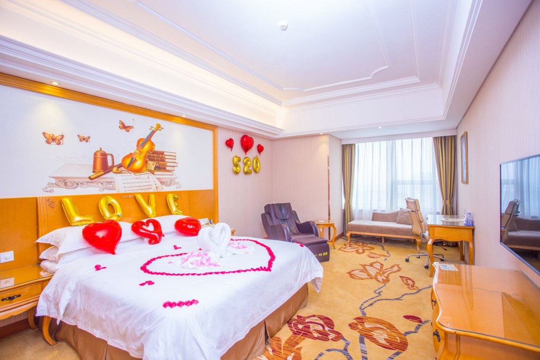 Vienna International Hotel Huangpu Develpoment Zone Branch 27/71