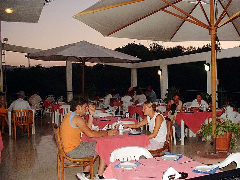 Stephanos Hotel Apartments 24/47