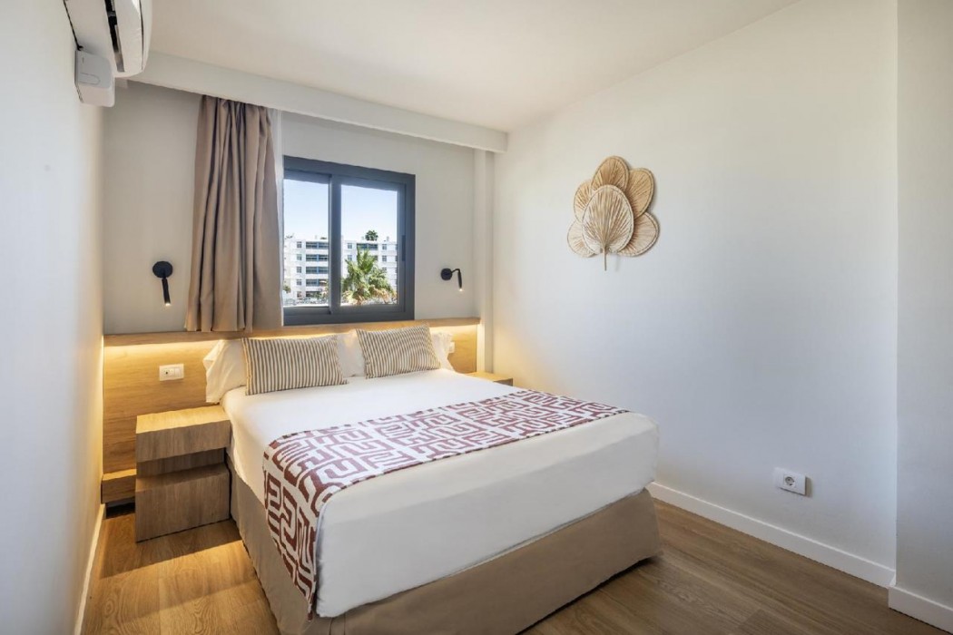 Hotel LIVVO Anamar Suites 11/65