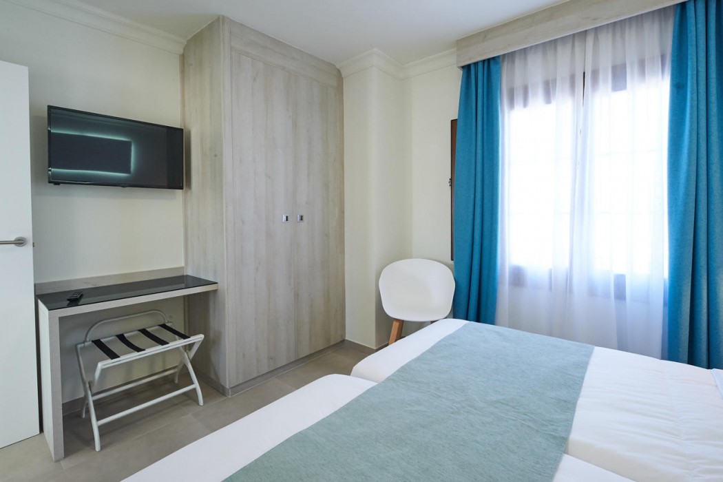 Suite Hotel Montana Club 27/81
