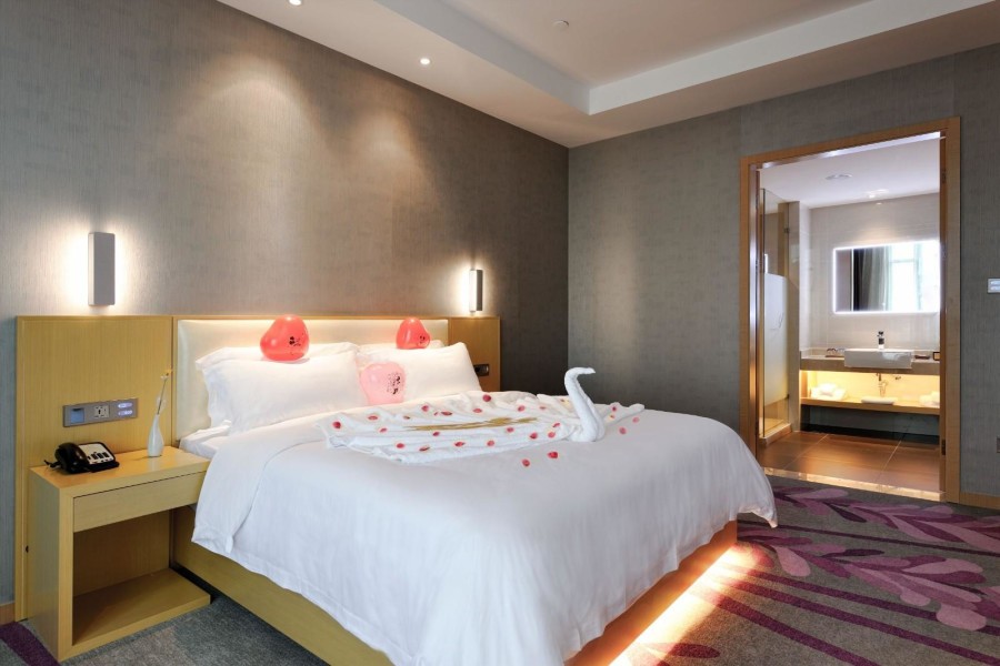 Lavande Hotels (Shanghai Jiading Xincheng Stadium) 56/93