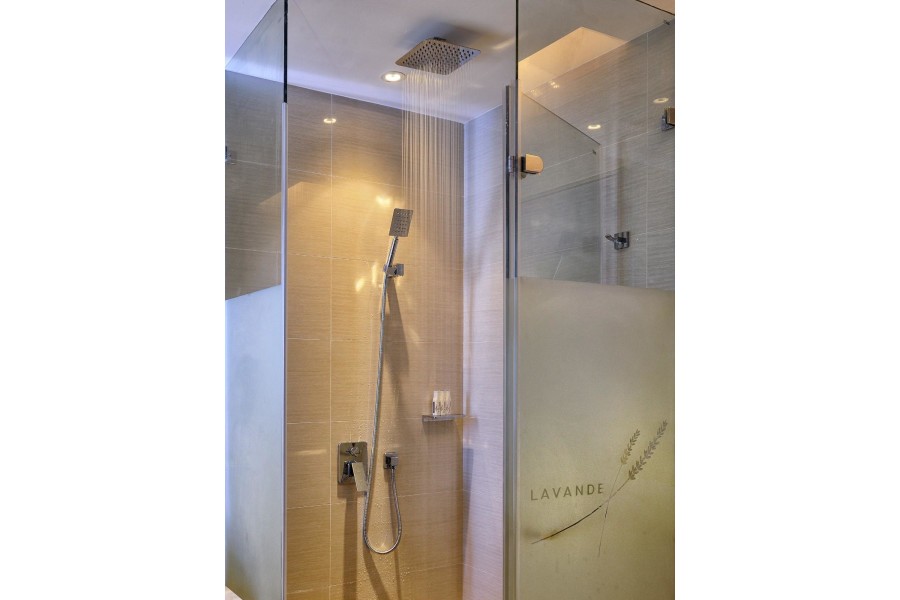 Lavande Hotels (Shanghai Jiading Xincheng Stadium) 38/93
