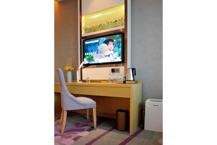 Lavande Hotels (Shanghai Jiading Xincheng Stadium) 61/93
