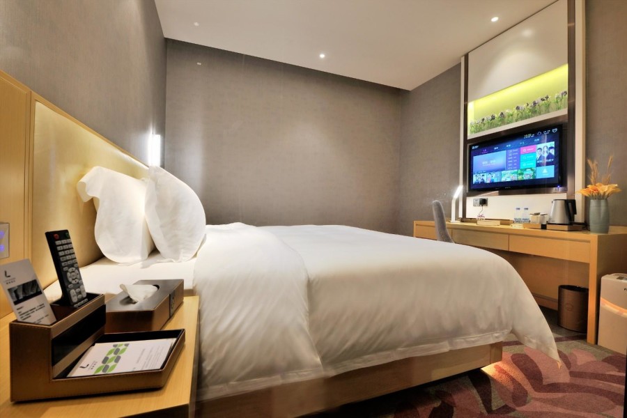 Lavande Hotels (Shanghai Jiading Xincheng Stadium) 68/93