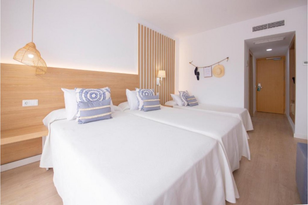 Room at Hotel Cala Font, SALOU