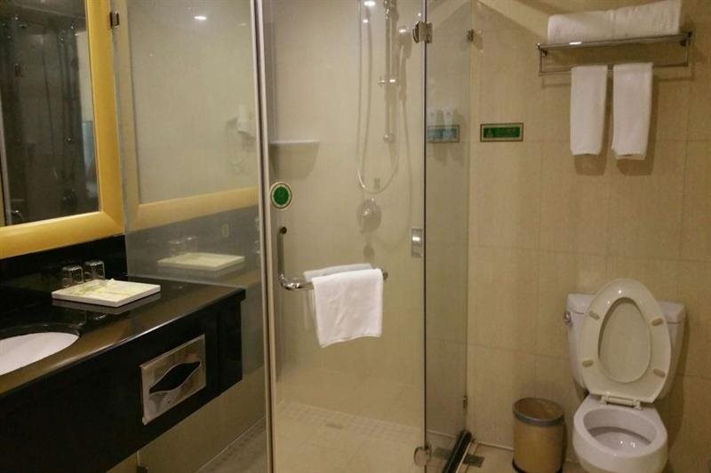 Vienna Hotel (Dongguan Changping Avenue) 17/57