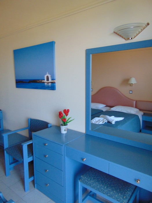 Nirvana Beach Hotel 12/62