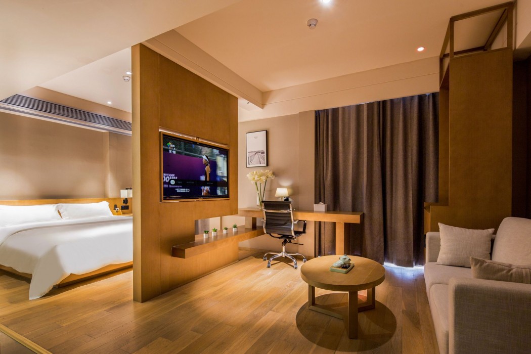V8 Hotel Zi Yuan Gang 34/53