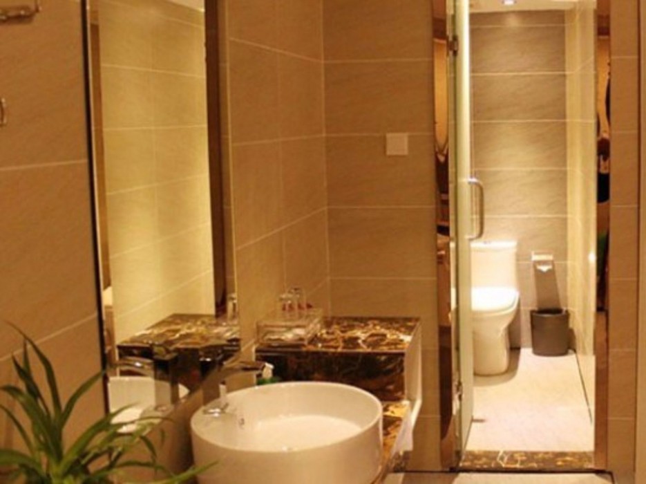 Yiwu Lingshang Hotel 27/48