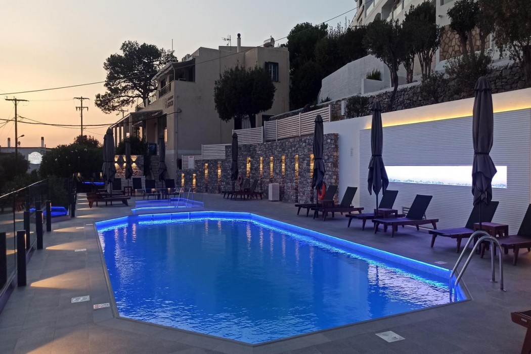Anthemis Hotel Apartments 47/80