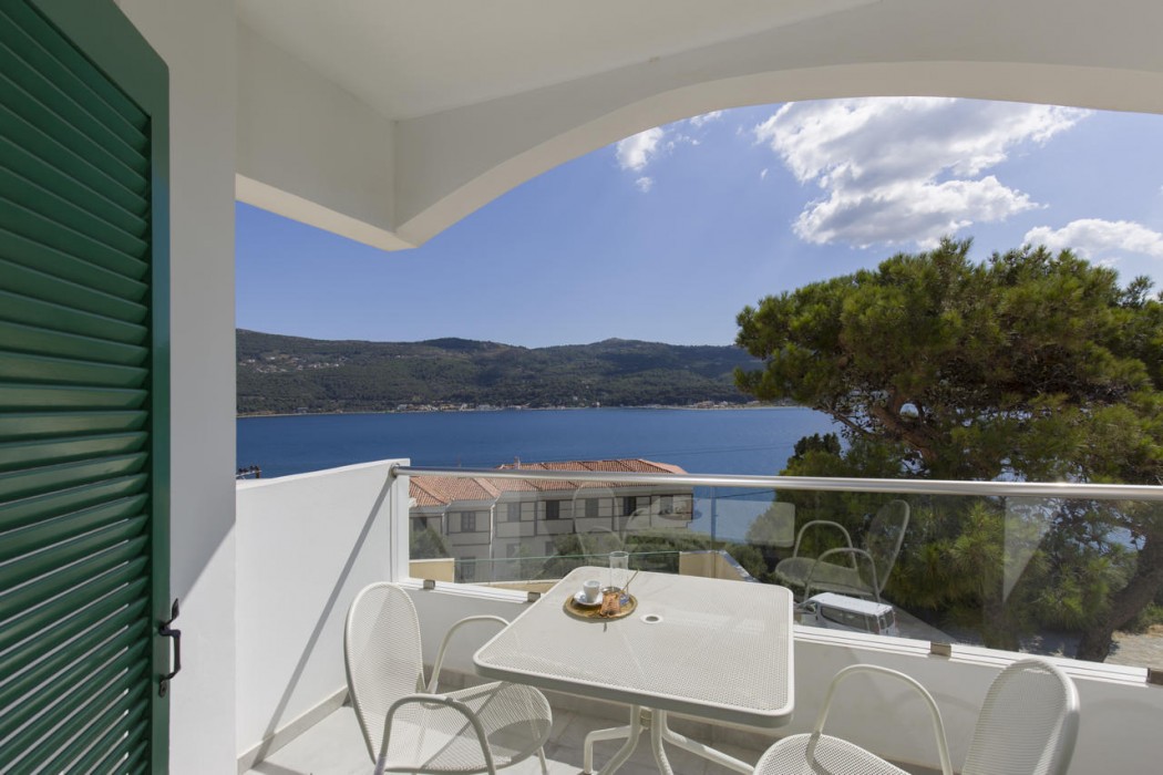 Anthemis Hotel Apartments 35/80