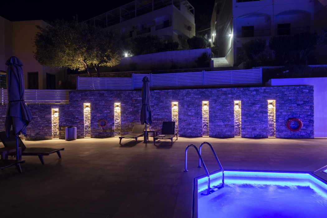 Anthemis Hotel Apartments 46/80