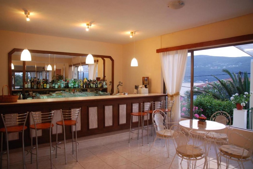 Anthemis Hotel Apartments 27/80