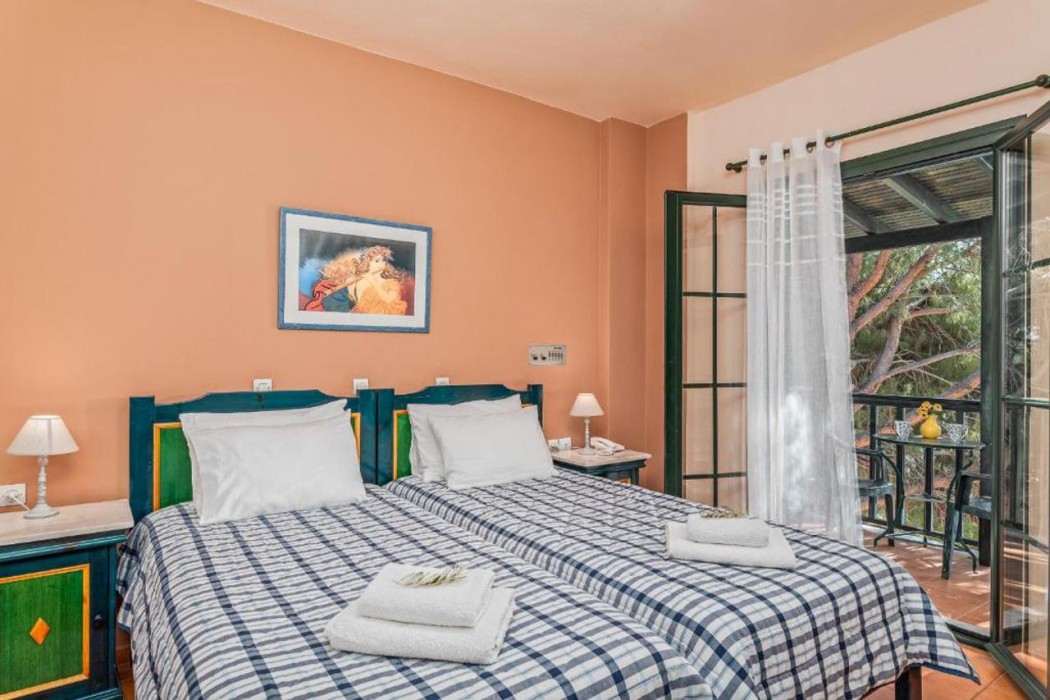 Ledra Samos Hotel 17/60
