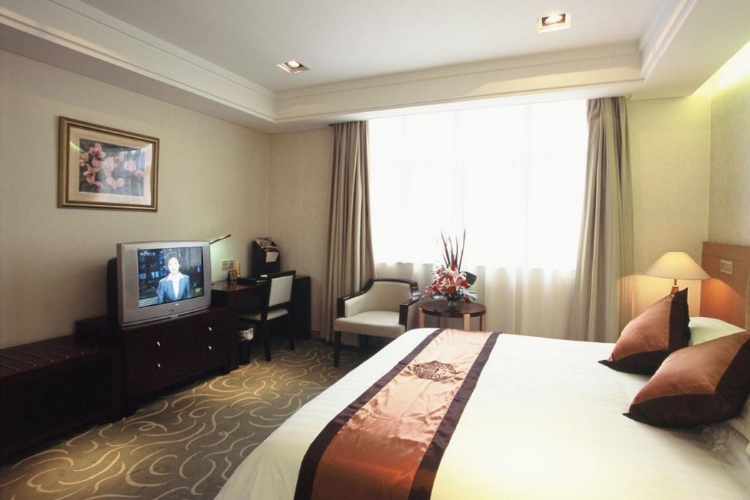 Shanghai Donghu Hotel 33/62