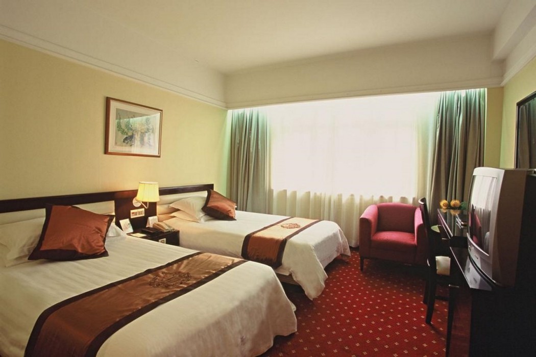 Shanghai Donghu Hotel 32/62