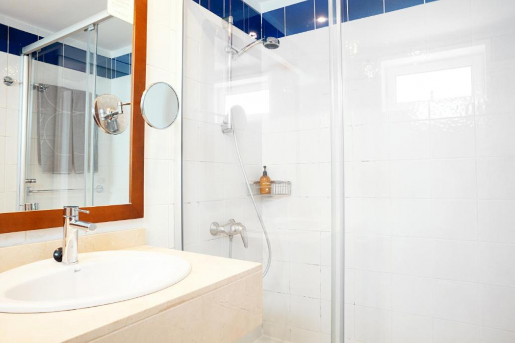 Sunprime Atlantic View Suites And Spa 12/53
