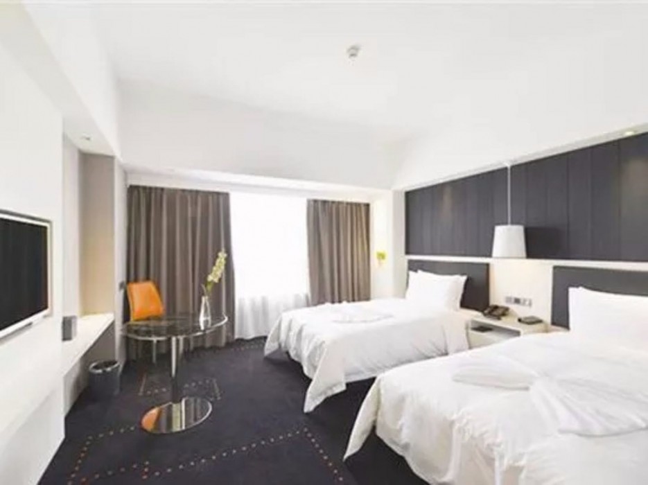 Aishang Hotel (Foshan Shunde Lecong Furniture City store) 24/56