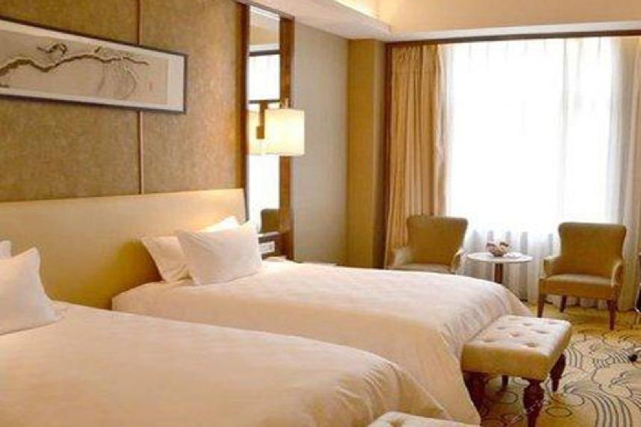 Blue Horizon Internationale Hotel 24/61