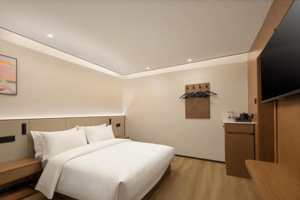 Days Inn by Wyndham Yantai Penglai 6/37