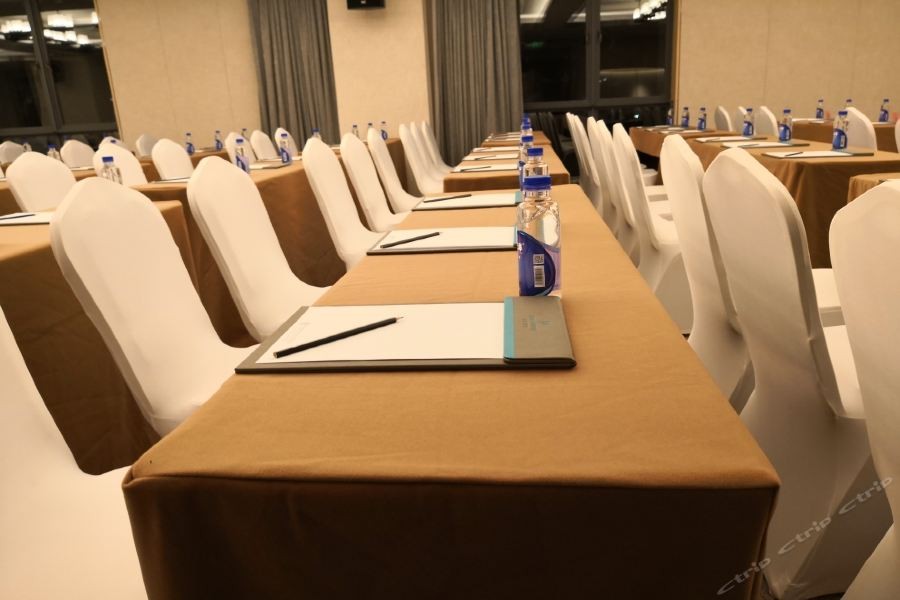 Tangyi Hotel Zhuhai 20/60